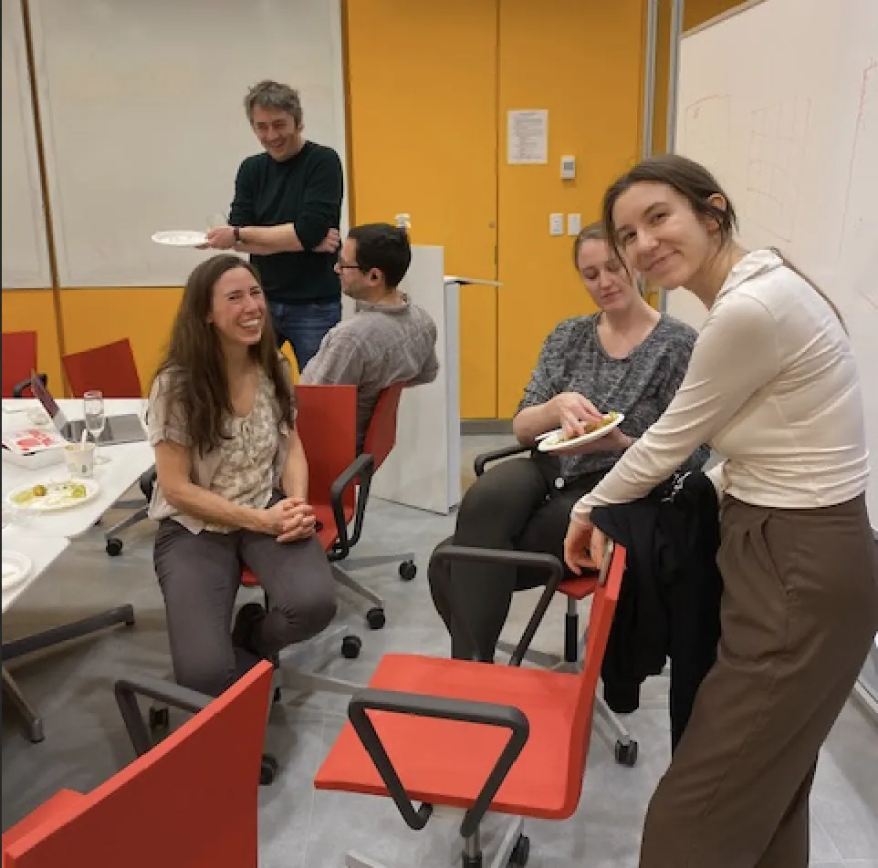 Rachel, Kevin, Hani, Beka, and Alexa having lunch together. 